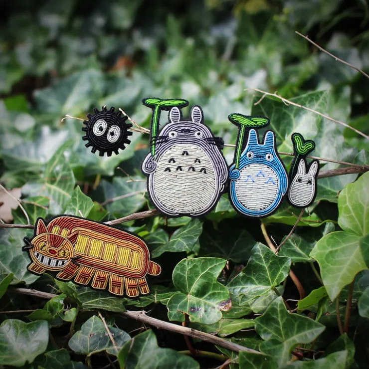 Best Embroidered Jewel Brooch Catbus - My Neighbor Totoro Pins