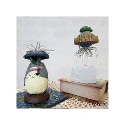 Magnetic Paper Clip Holder Flying Castle - Castle in the Sky Statues