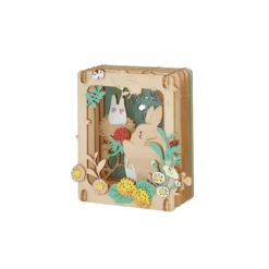 Paper Theater Wood Style Harvesting strawberries - My Neighbor Totoro Arts And Crafts