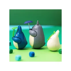 New Round Bottomed Figurine Middle Totoro with leaf - My Neighbor Totoro Toys