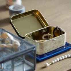 Small metal box No Face - Sprited Away Accessories